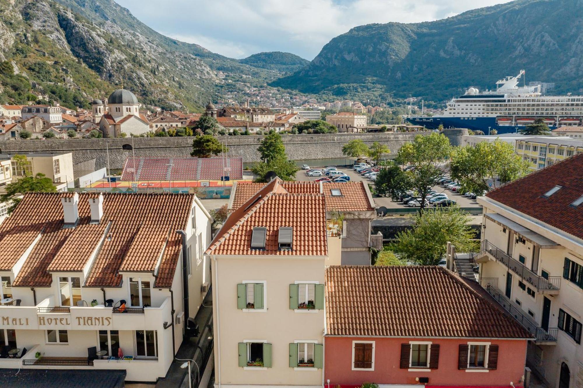 Kotor Central Point Exterior foto